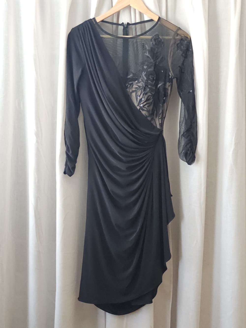 Tadashi Shoji Black Sequin Floral Illusion Mesh Draped Cocktail Dress Size Small